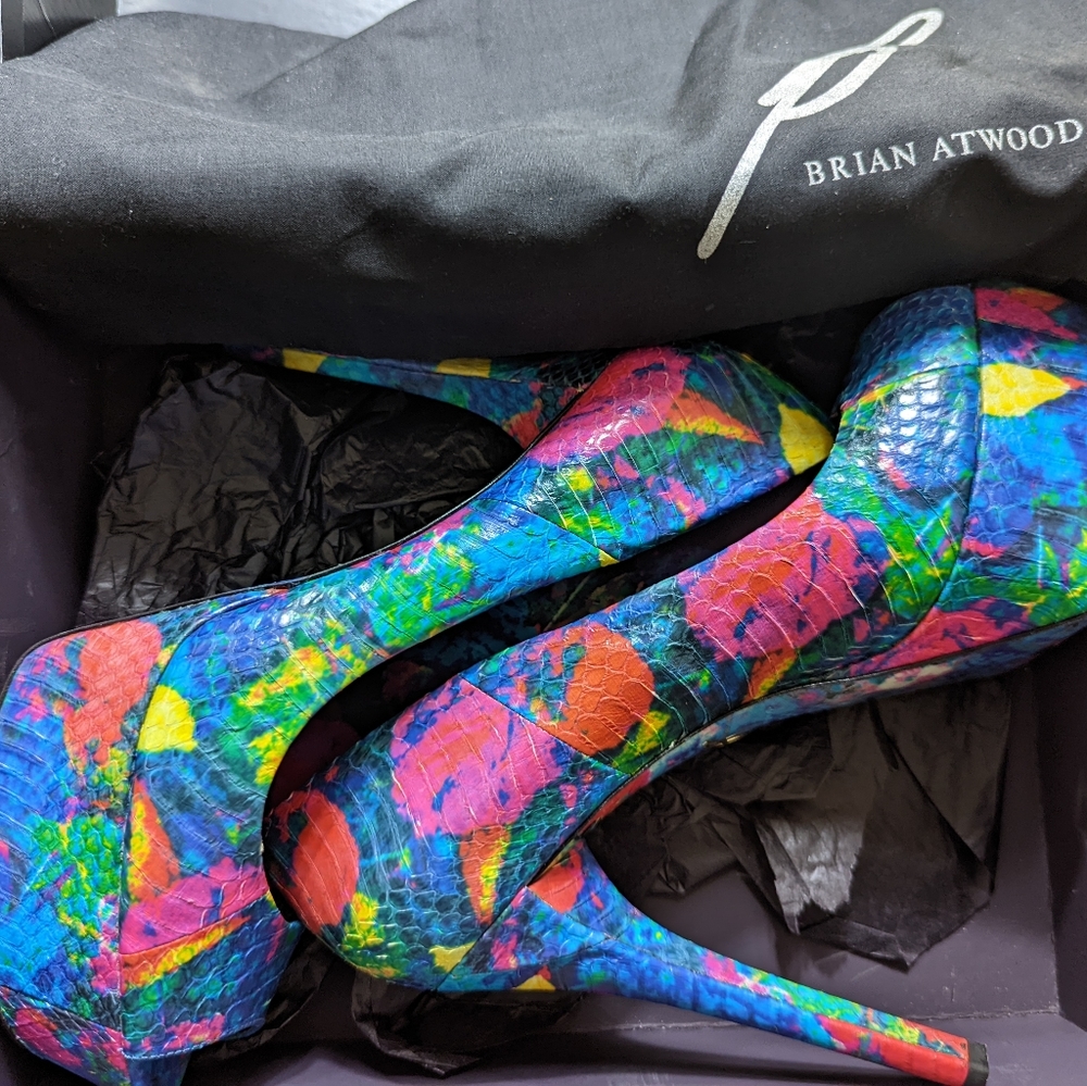 Brian Atwood bambola platform heels floral size 11